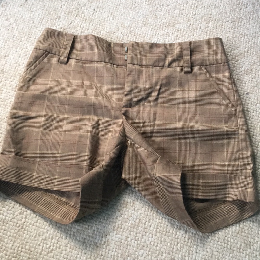 Gap Plaid Shorts - Picture 3 of 8